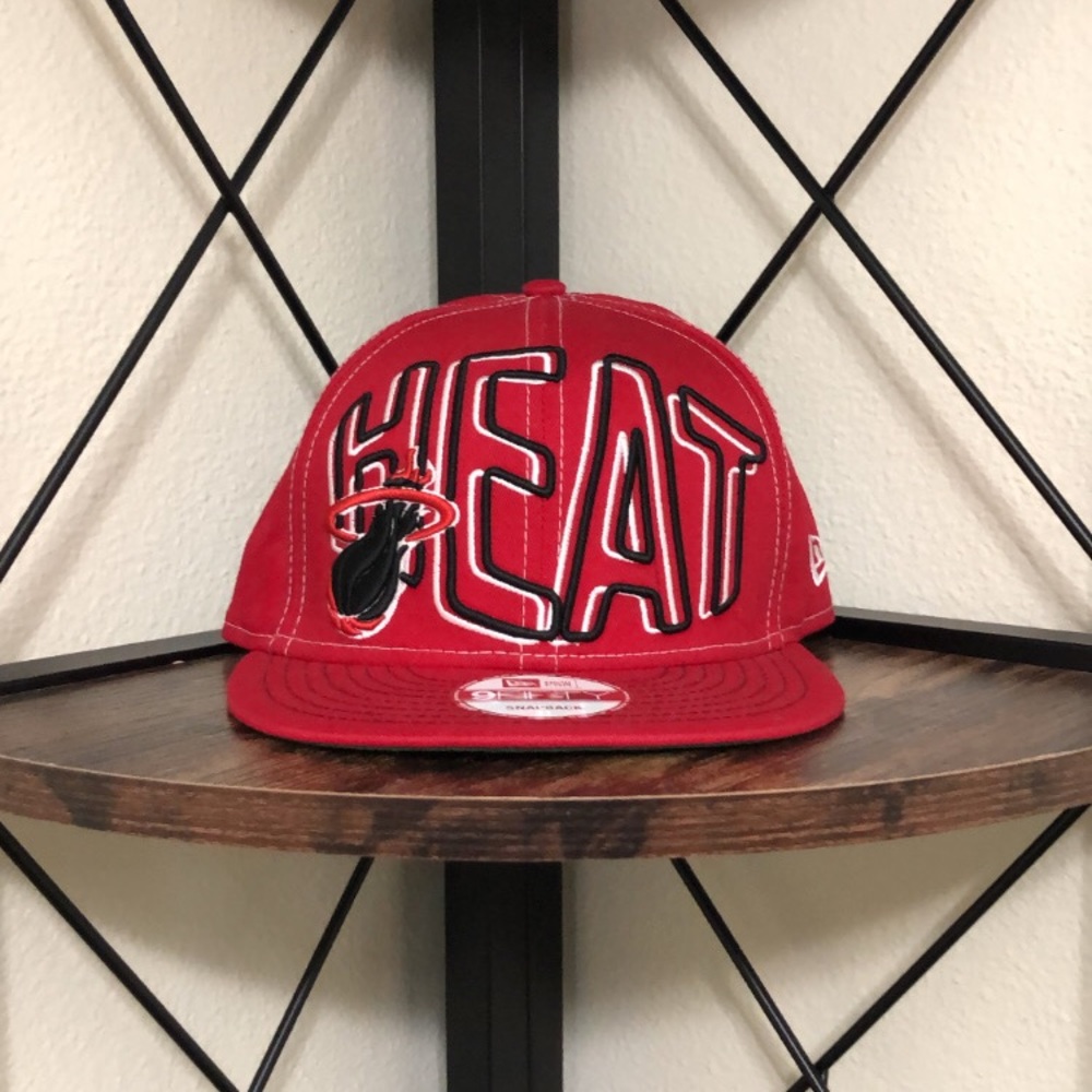 New Era Unisex Miami Heats Red Snapback Cap